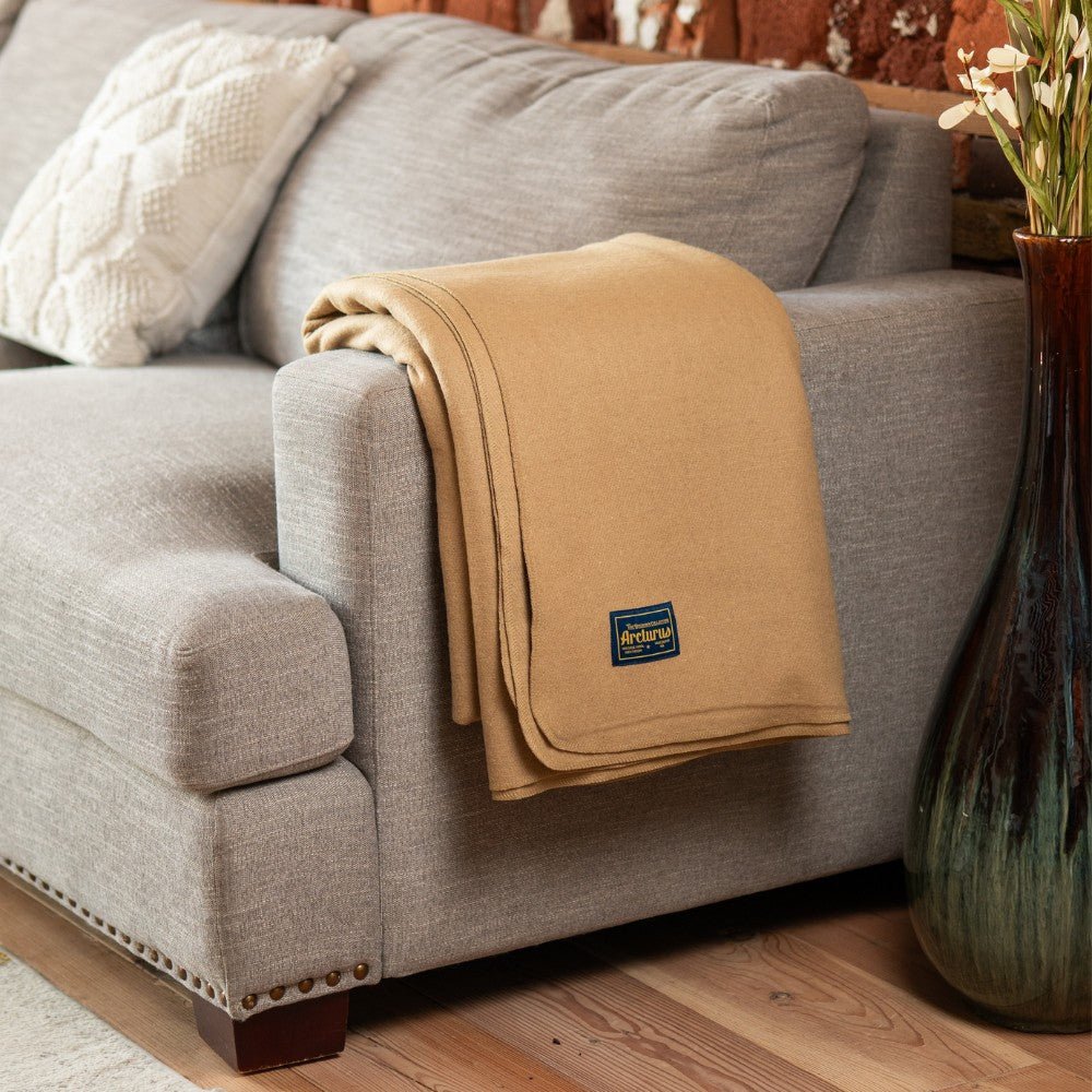 Arcturus Military Wool Blanket - 4.5 lbs (64" x 88")