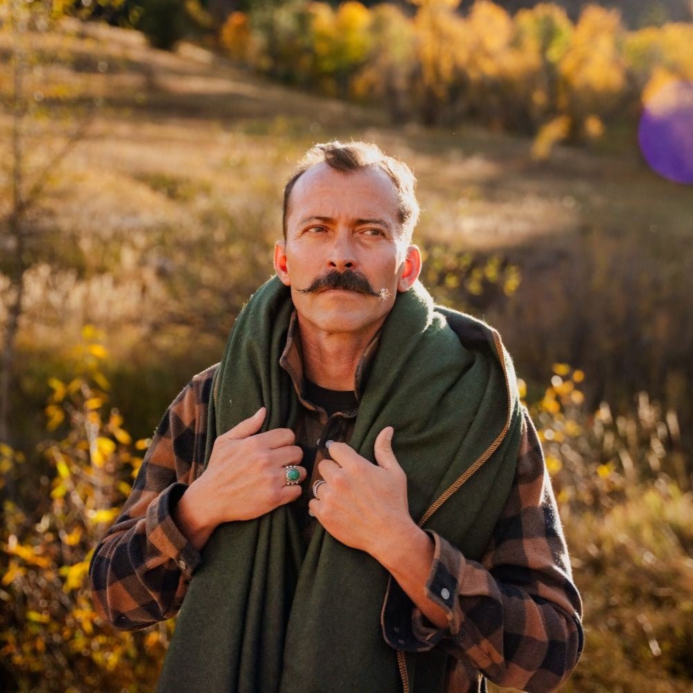 [CLEARANCE] Arcturus Military Wool Blanket - Olive Green | 4.5 lbs (64" x 88")