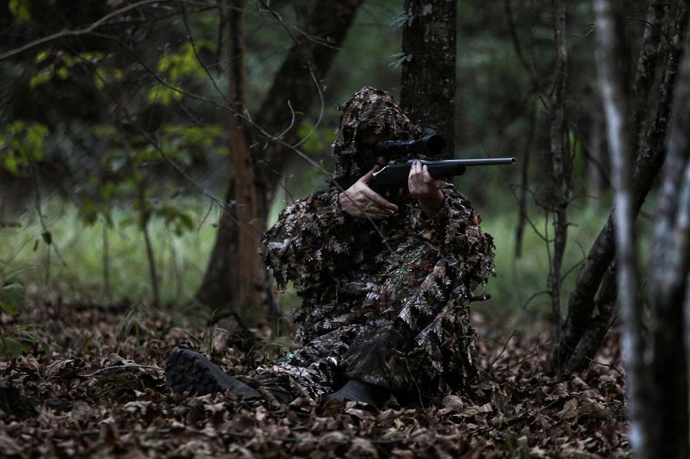Arcturus 3D Leaf Suit in Realtree EDGE camouflage for hunting and tactical concealment in wooded terrain