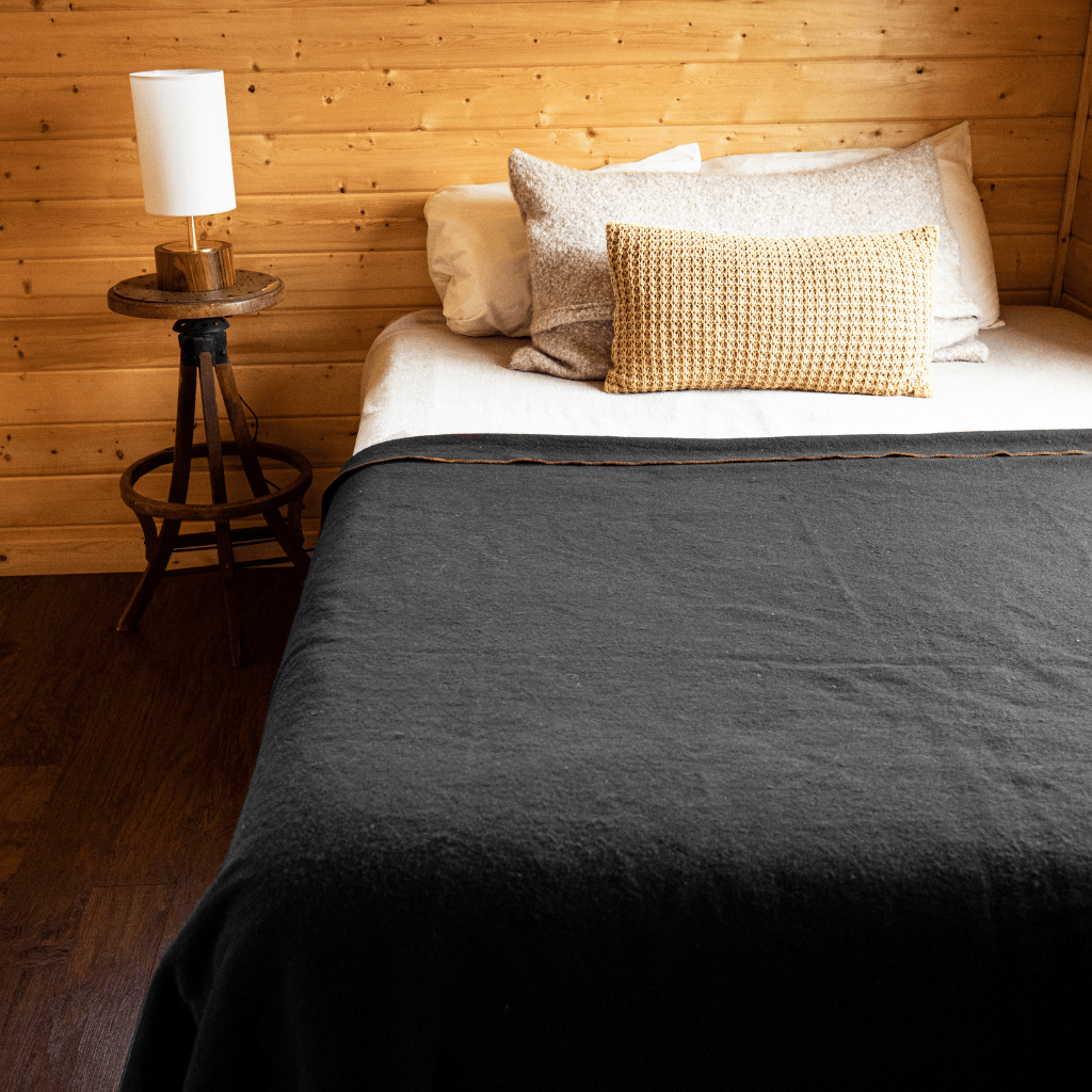 [CLEARANCE] Arcturus Military Wool Blanket - Military Gray | 4.5 lbs (64" x 88")
