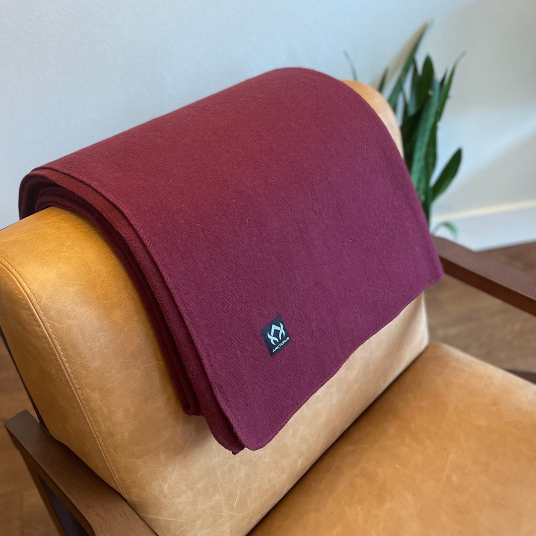 [CLEARANCE] Arcturus Military Wool Blanket - Wine | 4.5 lbs (64" x 88")